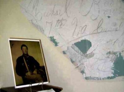 Meet the Soldier Graffiti Artists of the Civil War Image